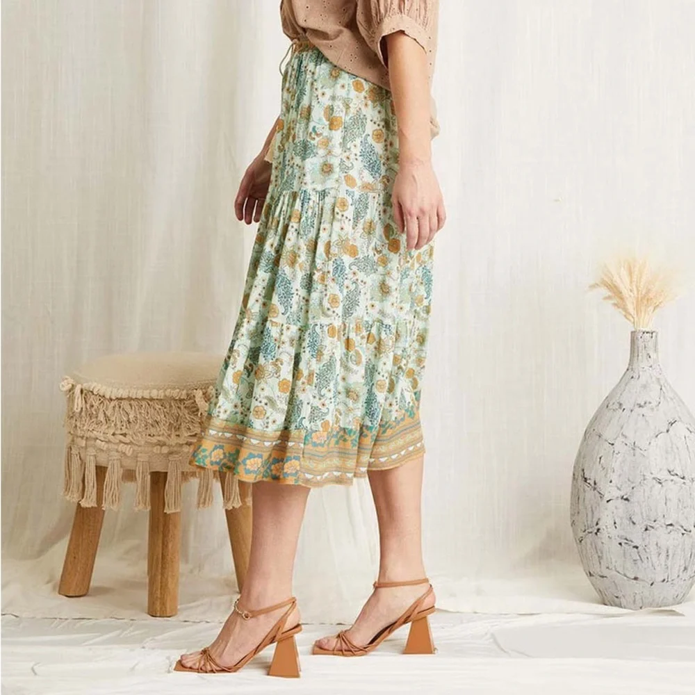 NWOT Zahra skirt in floral aqua and gold size Small - Picture 5 of 11